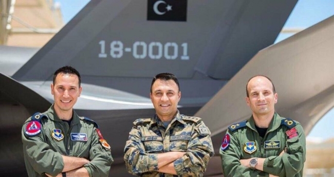 ABD'nin kararının ardından Türk pilotların F-35 eğitimi de sonlanmıştı.